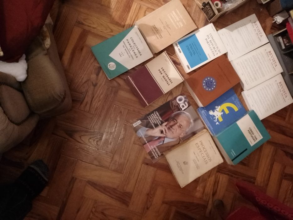 Livros de Direito Antigos muito raros e outros Desde 4E.