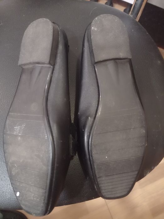 Туфлі жіночі, чорні