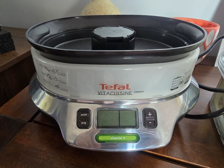 Parowar Tefal(gratis ksiazka kucharska)