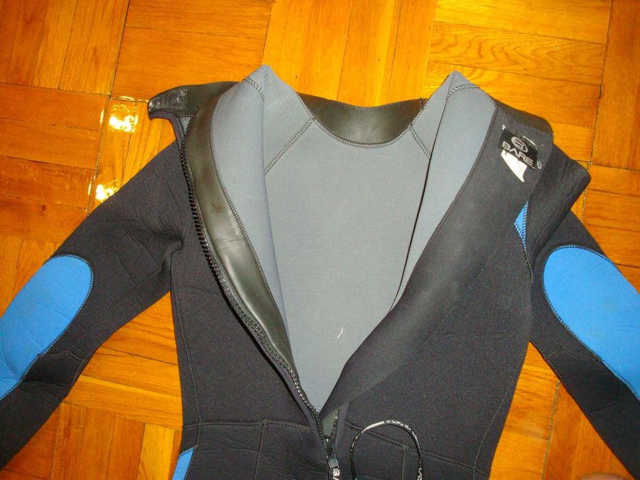 Гидрокостюм BARE, размер 50 ( M ), толщина 5+5 mm