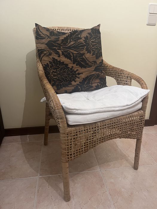 Cadeira em palhinha