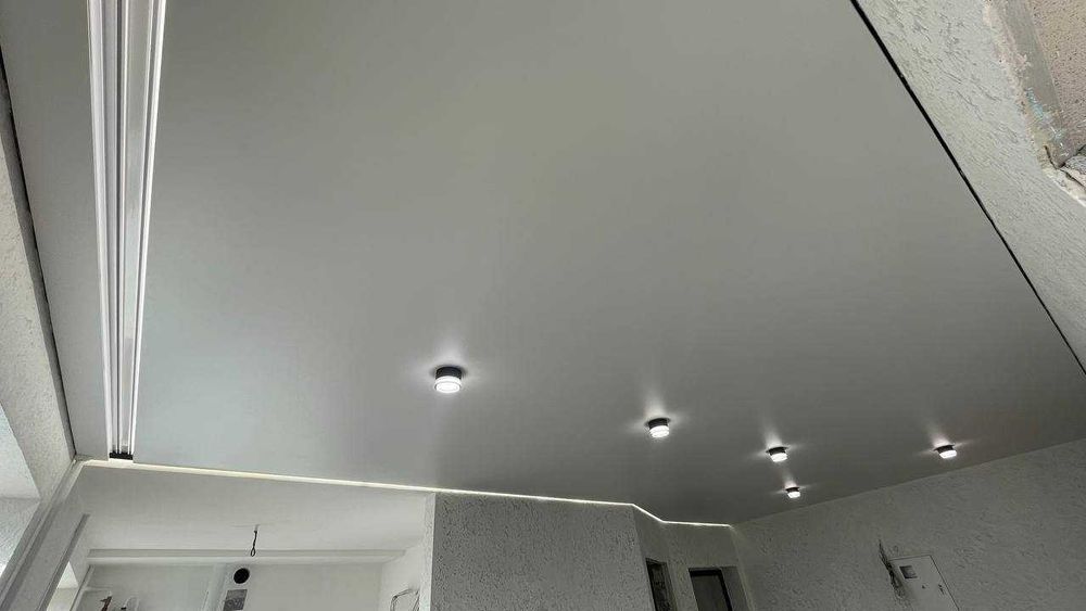 Якісні натяжні стелі Дубно | потолок стеля | білі матові натяжні стелі