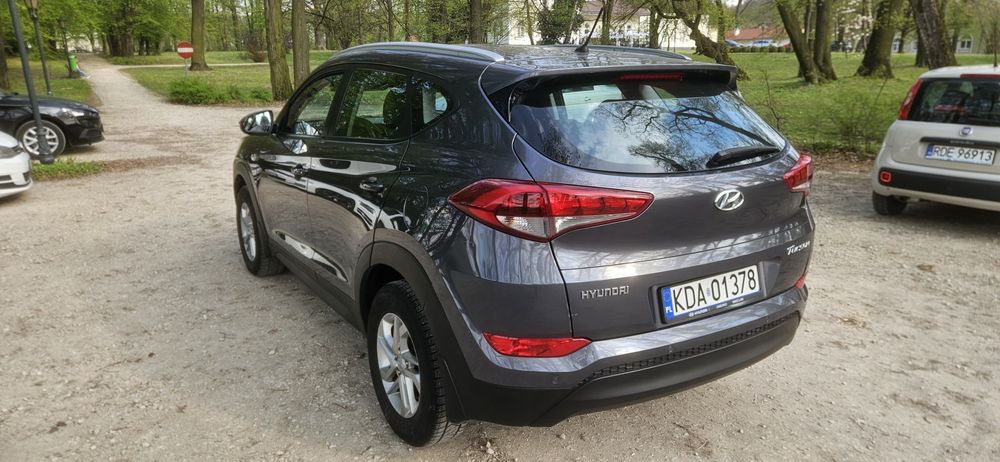 Hyundai tucson 2015r 1.7d 236tys km Salon Polska