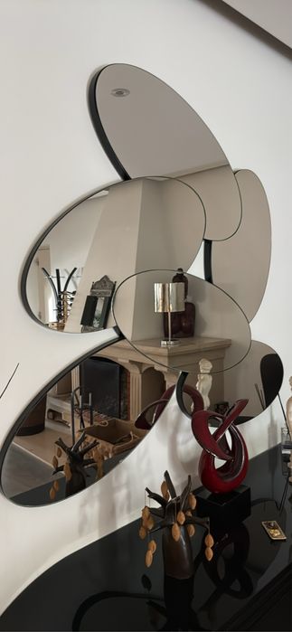 Aparador moderno com espelho design
