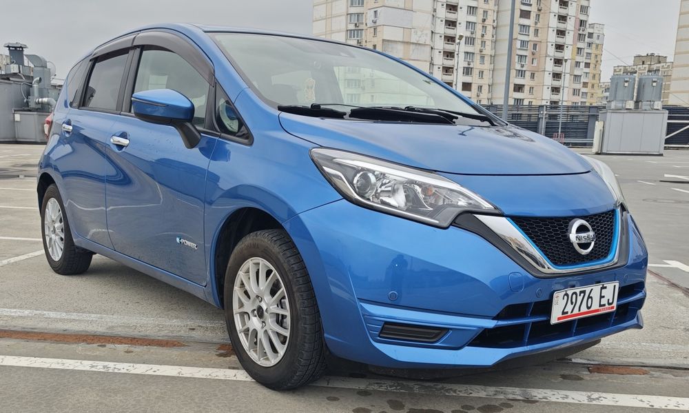 Nissan note e-power 4wd
