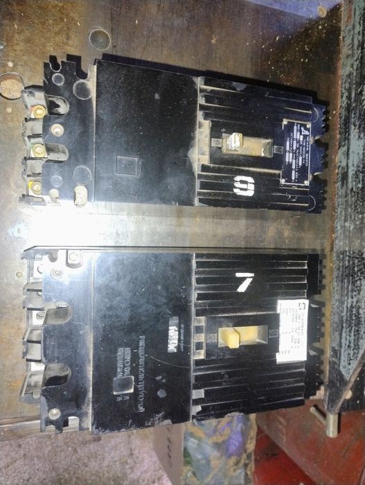 Автомати бу 380 Вт 80 та 200 А