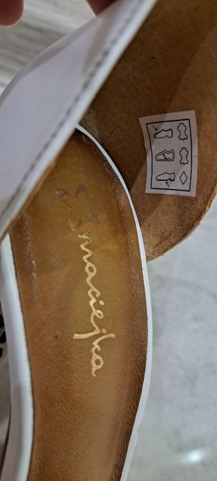 Skórzane sandałki Maciejka