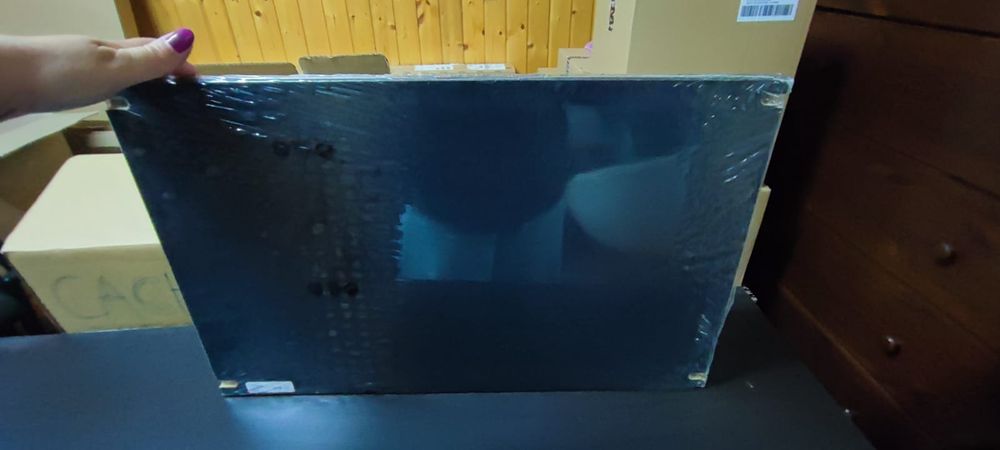 Móvel IKEA l para TV (suspenso ou chão)120cm