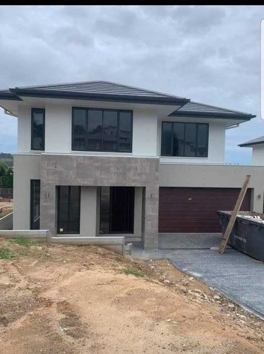 Будинок під ключ. Кладка стін, покрівля, благоустрій територій