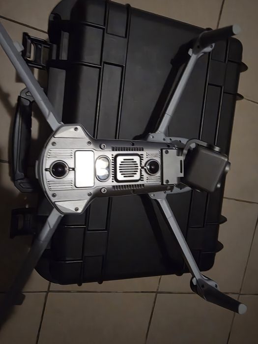 Продам дрон Autel evo max 4t