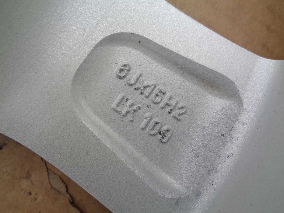 Oryginalne felgi aluminiowe 15 VW, Skoda, SEAT, AUDI 5x100, 6J, ET43