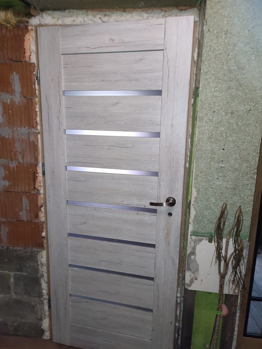 Drzwi pokojowe 80  z klamką