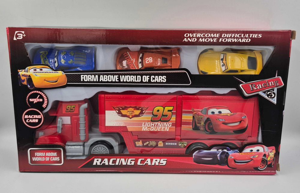 Ciężarówka + 3 autka Zygzak Mcqueen