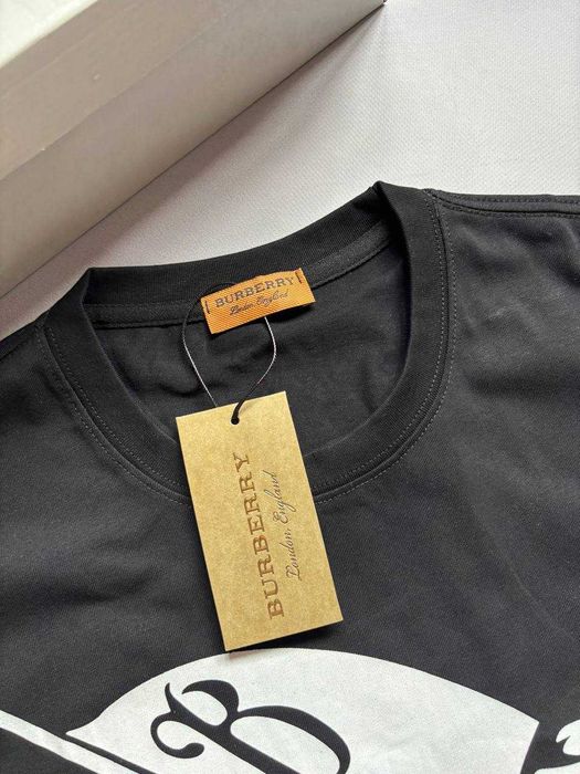 Футболка Burberry