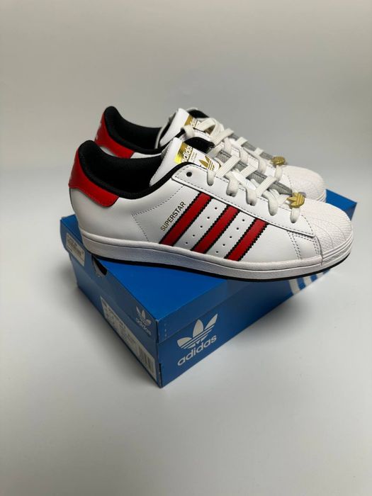 Adidas Superstar