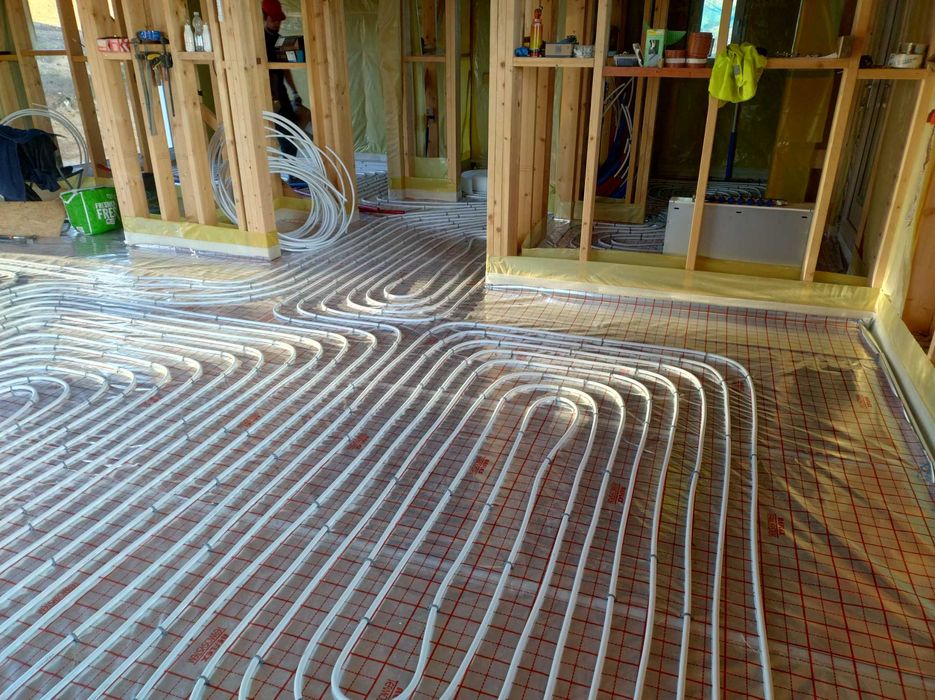 Remonty , elektryka , hydraulika