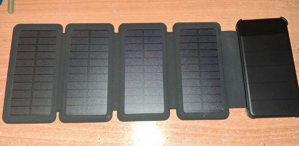 Батарея мобільна з сонячною панеллю 2E 8000mAh