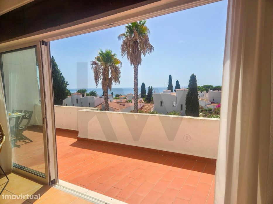 T2 Duplex com Vista Mar na Praia de Nossa Senhora da Rocha
