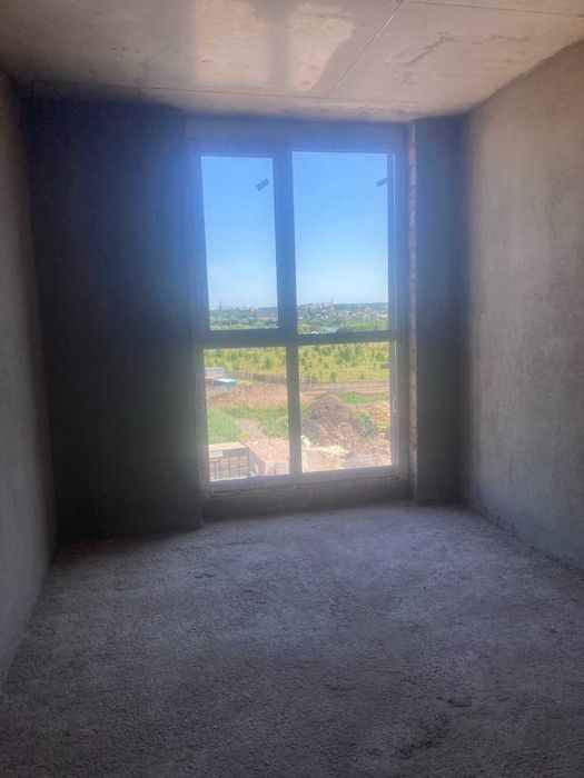 Продам 2к квартиру  на Вишеньці підходить під всі державні програми