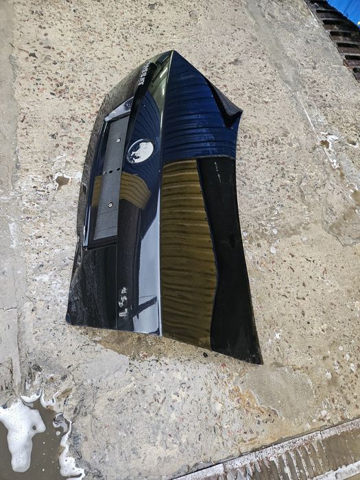 Кришка багажника