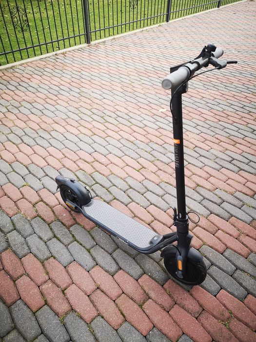 Hulajnoga elektryczna Segwey Ninebot