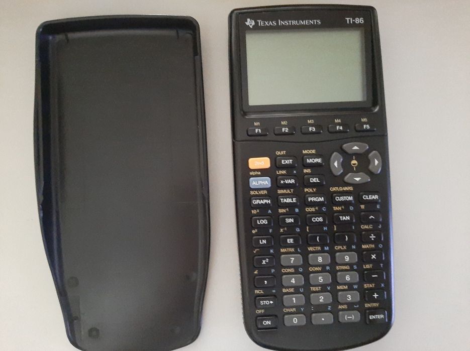 Calculadora grafica Texas Instrument  TI-86  com caixa e cabo PC original
