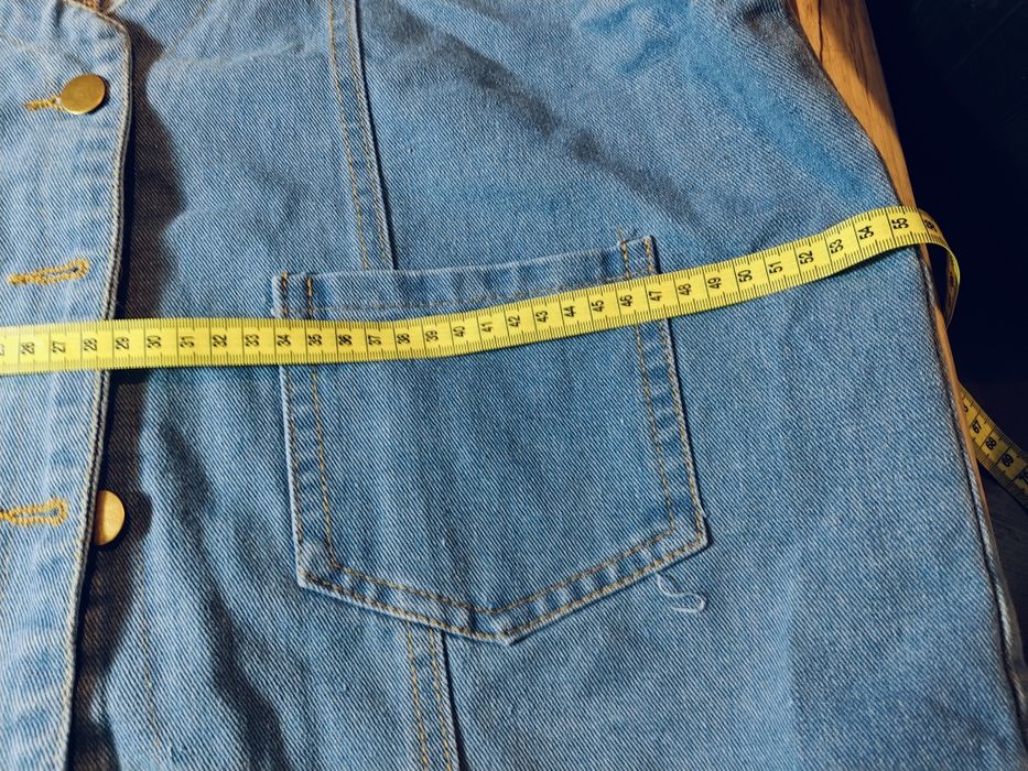 Sprzedam kamizelkę dżinsową