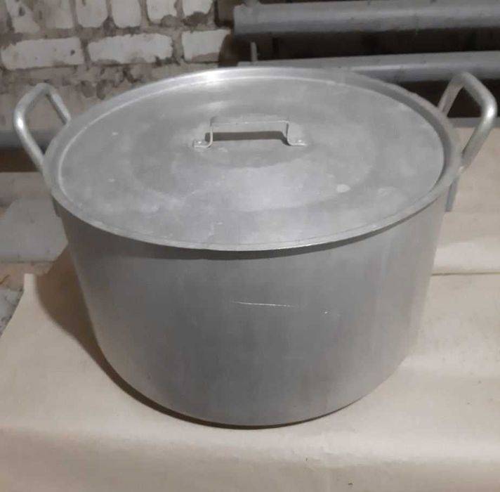 Кастрюля алюминиевая 40 л.