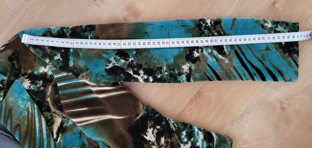 Żakiet włoski z tkaniny welurowej