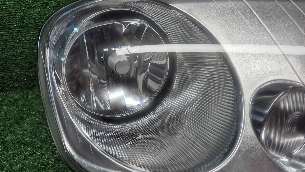Otica Farol Frente Direito VW Touran 1T Caddy III 2003 a 2015 Ref. 441-1193R-LD-EM NOVO DEPO