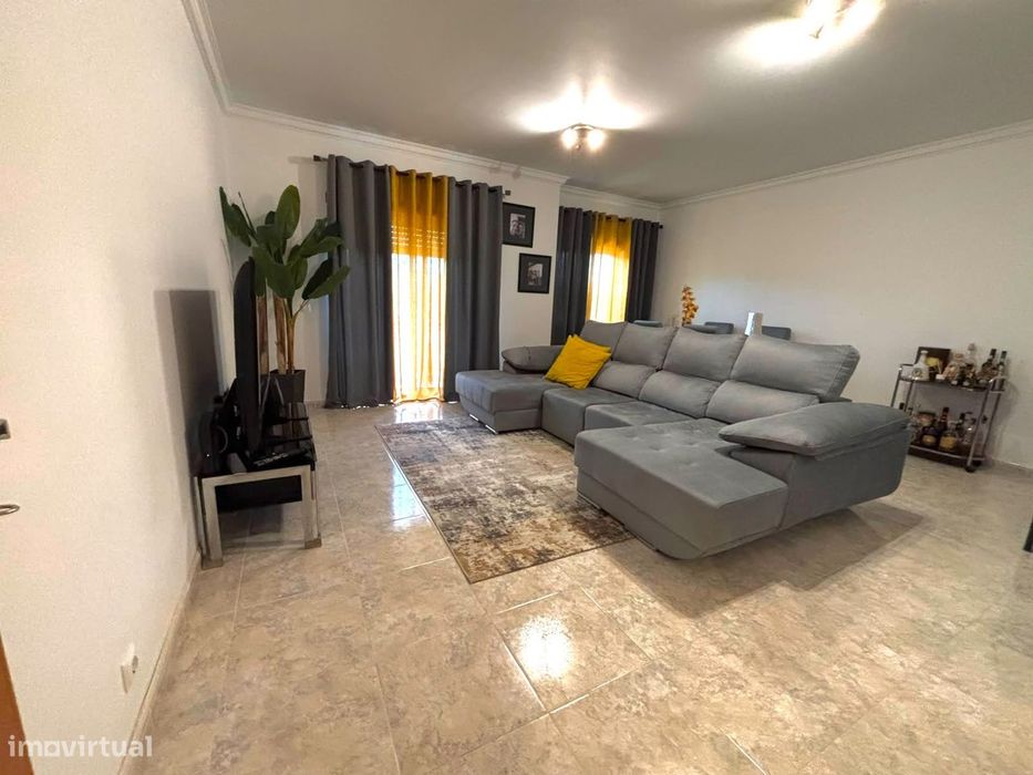 Apartamento T3 em Minde