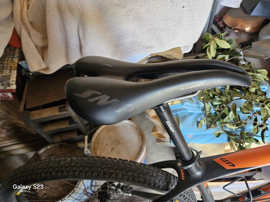 Bicicleta BTT KTM AERA 1869 LDA