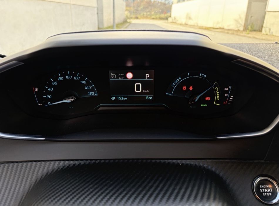 Peugeot e-208 - 99.862 kms