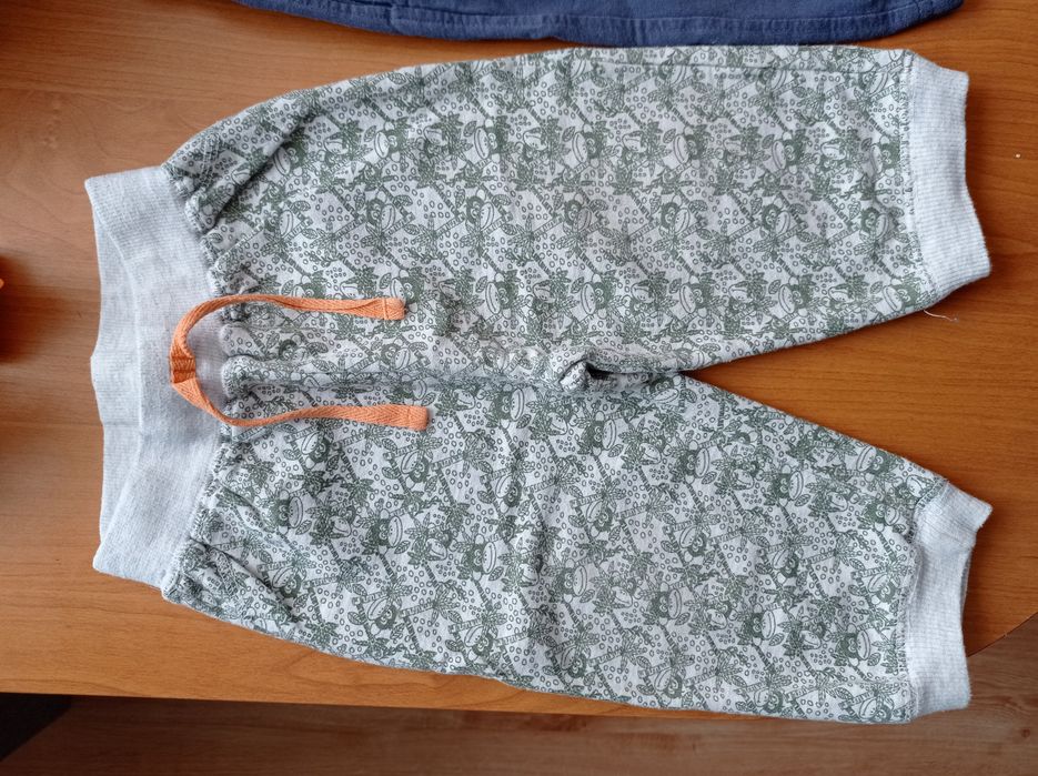 Spodnie niemowlęce dla chłopca rozmiar 74