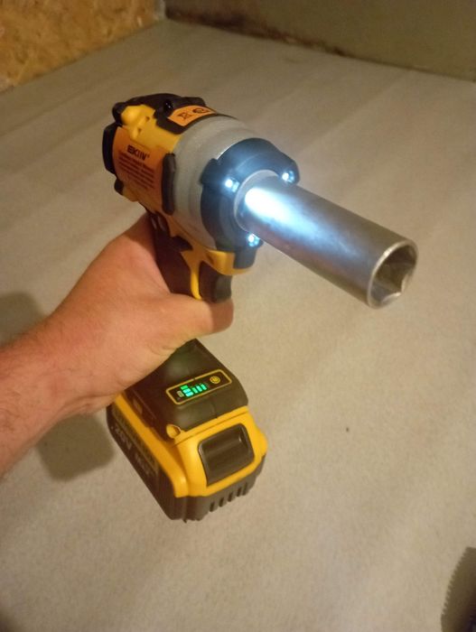 Болгарка на DeWalt та Makita батареї