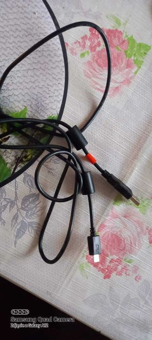 kabel usb stan b.dobry do aparatu ,komputera oraz zasilacze i ładowark