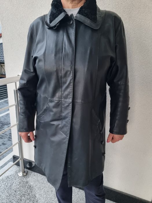 Czarna sķóra z miśkiem