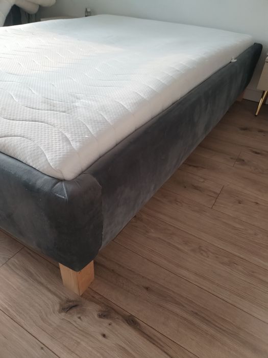 Materac + łóżko gratis