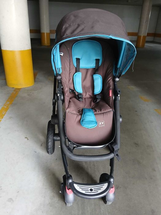 Carrinho de passeio com Bebe Comfort