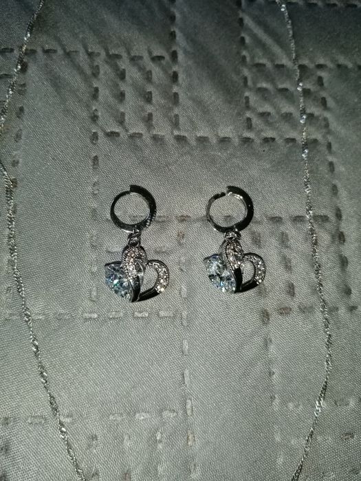 Conjunto colar e brincos