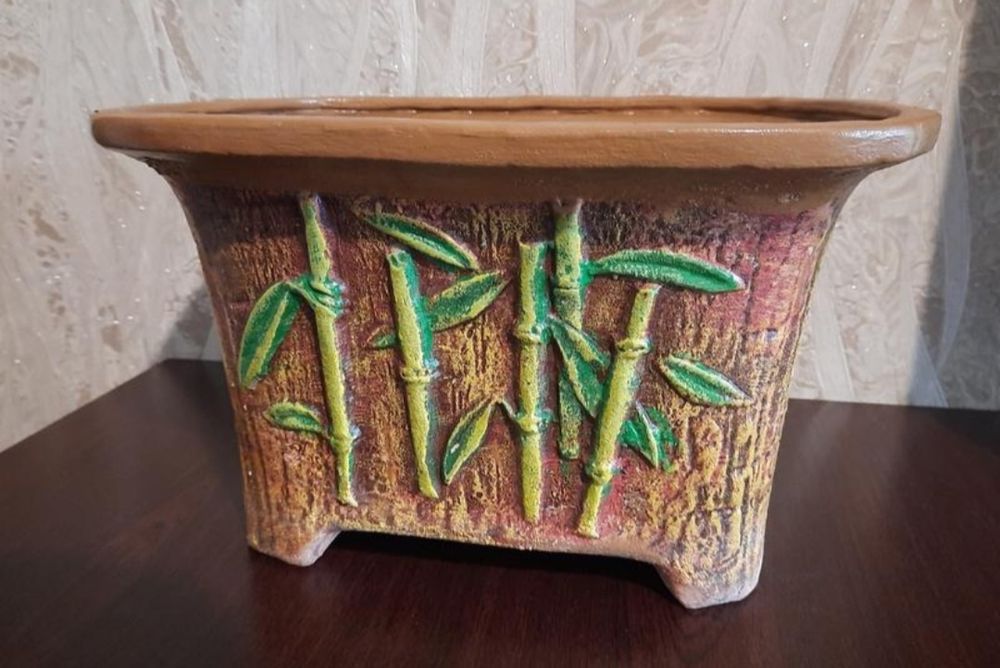 Великий керамічний вазон для домашніх квітів