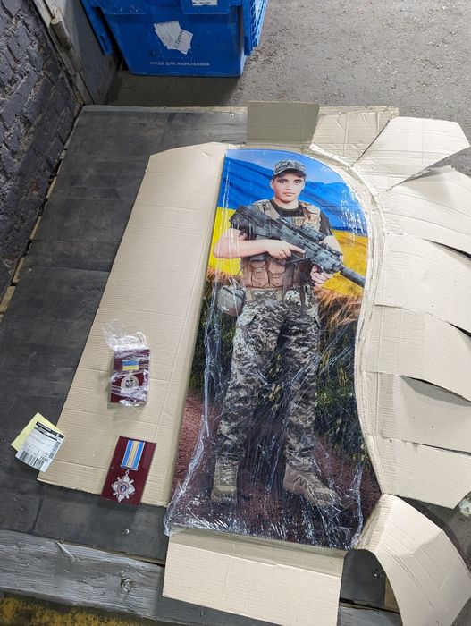 Фотоскло на пам'ятник ,Триплекс,фото у склі ,кольорове фото