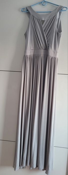 Sukienka długa studniówka