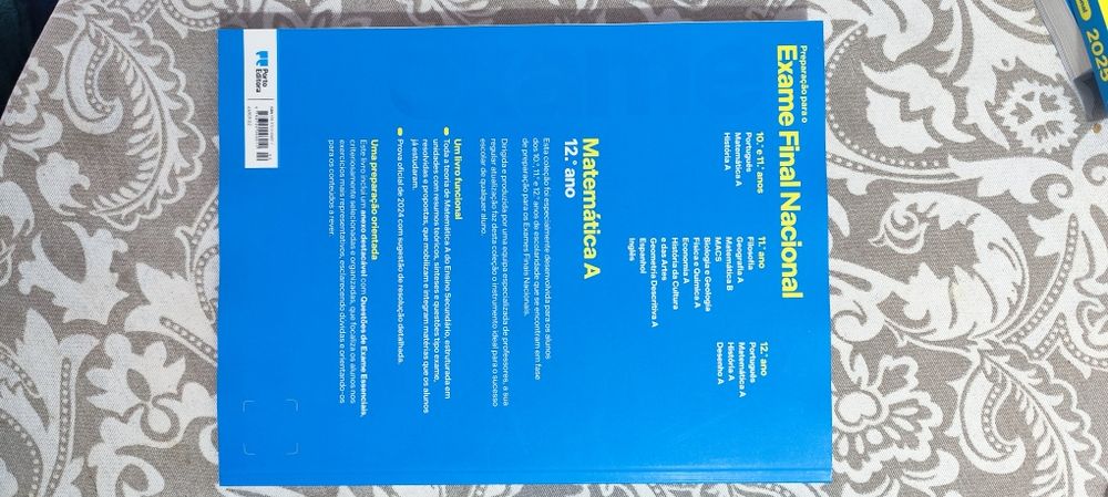 Livro de exame matemática A 12ano 2025