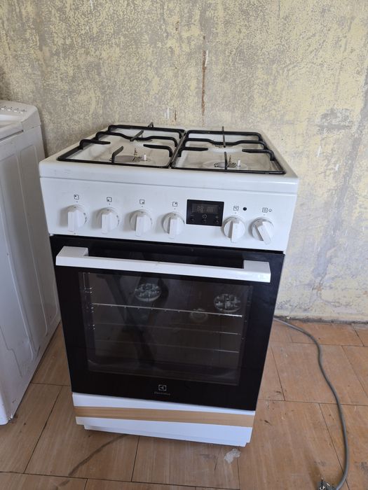 Kuchenka gazowa elektrolux