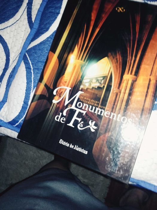 Livros Jesus Guerra África Angola Benfica Amazónia E Belas Catedrais