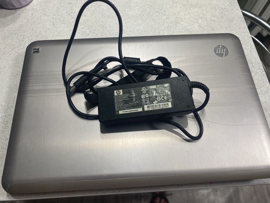 Ноутбук HP pavilion dv6 3065 er