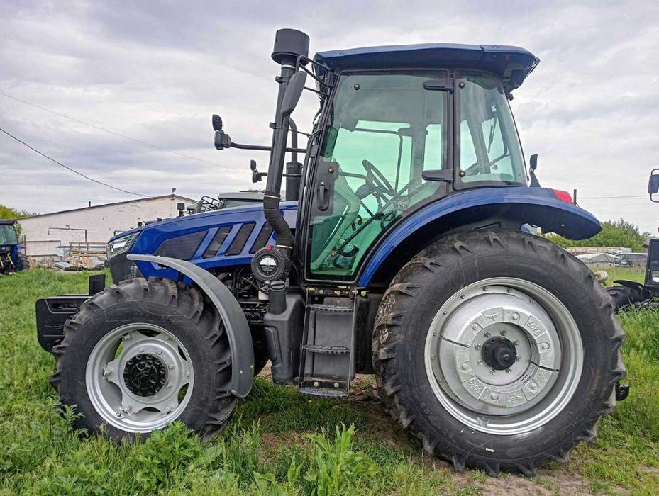 Трактор ДТЗ 1204 офіційний постачальник
