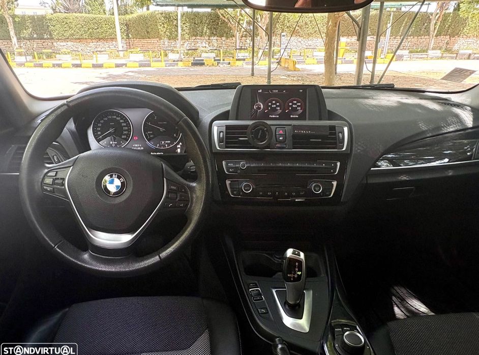 BMW 116d | Auto | Viatura Nacional | Urban Line | Histórico BMW
