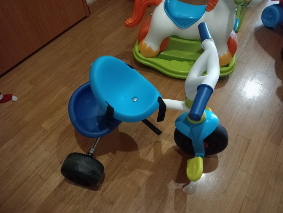 Triciclo azul  como novo